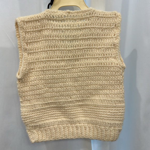 Vintage Hand Made Crochet Knit Vest Ivory Cream 1950’s 60’s Like New - Picture 8 of 10